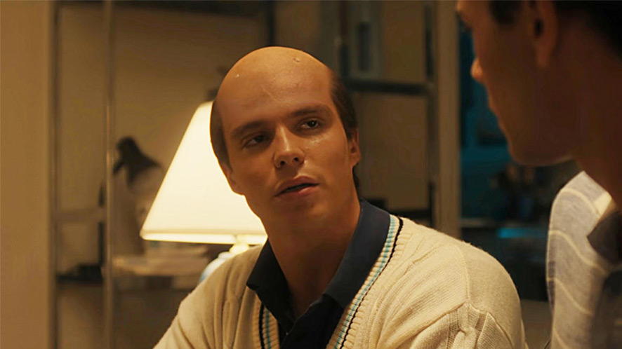 Lyle Wear a Wig in pivotal scene of Netflix's new 'Monsters' series