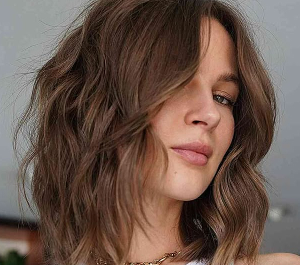 25-30 Gorgeous Women’s Layered Haircuts for Long Hair in 2025