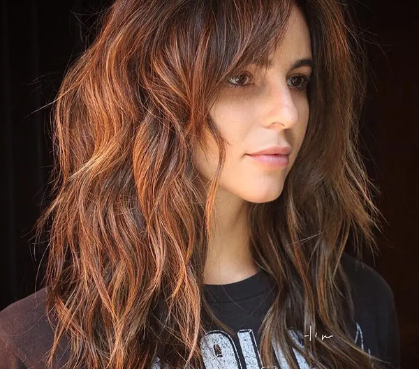 28-30 Gorgeous Women’s Layered Haircuts for Long Hair in 2025