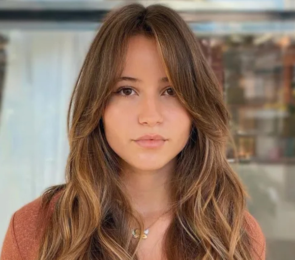 6-30 Gorgeous Women’s Layered Haircuts for Long Hair in 2025
