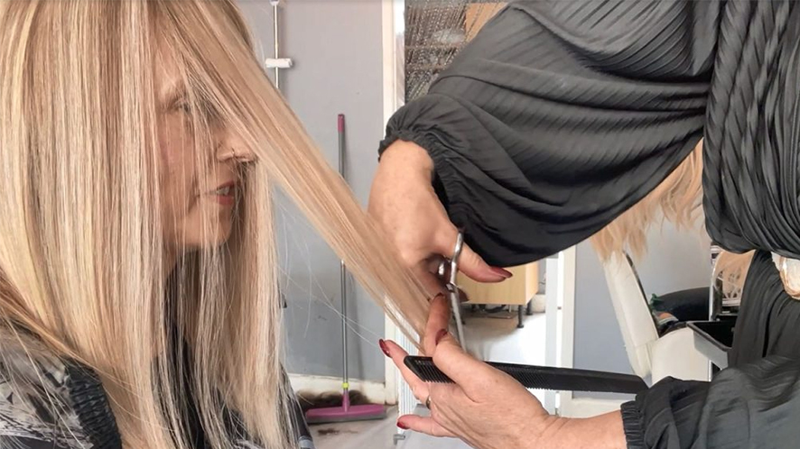 Step-by-Step Guide to Cutting Layers